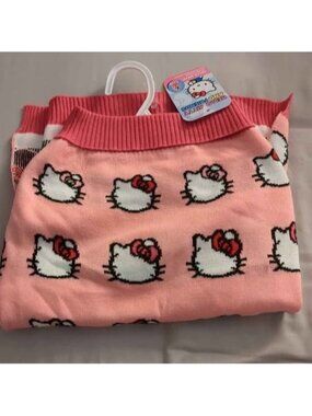 NWT Large Hello Kitty dog sweater